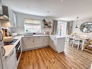 Photo 11- click for photo gallery